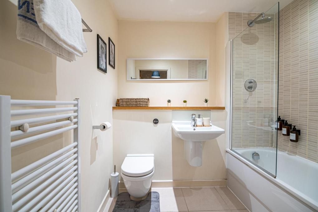 Appartement Zenith Hub à Londres Extérieur photo